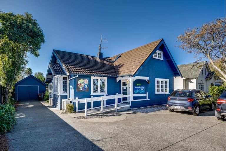 Photo of property in 810 Heretaunga Street East, Parkvale, Hastings, 4122