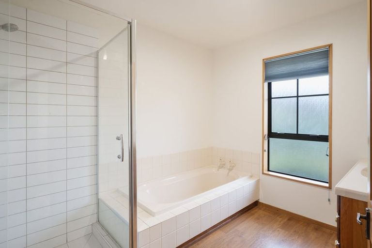 Photo of property in 14 Fieldmoor Place, Parklands, Christchurch, 8083