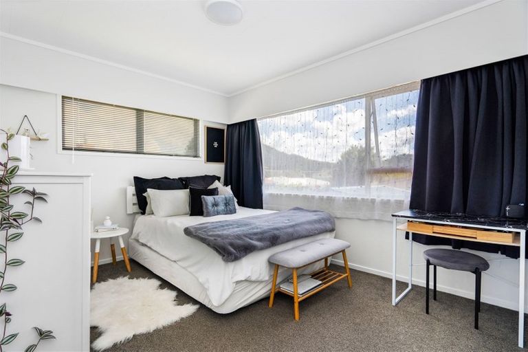 Photo of property in 8 Barclay Place, Te Kamo, Whangarei, 0112