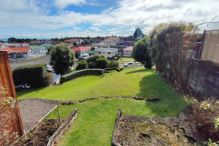 Photo of property in 20 Rosendale Avenue, Spotswood, New Plymouth, 4310