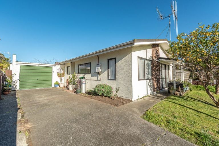 Photo of property in 25 Aiken Road, Saint Johns Hill, Whanganui, 4501