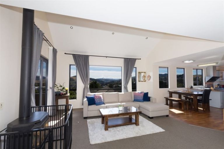 Photo of property in 35 Hawtrey Terrace, Churton Park, Wellington, 6037