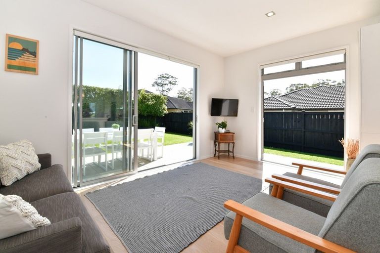 Photo of property in 12 Blackwood Road, Silverdale, 0932