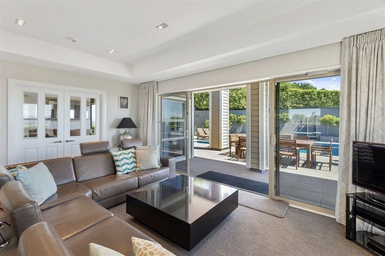 Photo of property in 3 Roystone Way, Huntsbury, Christchurch, 8022