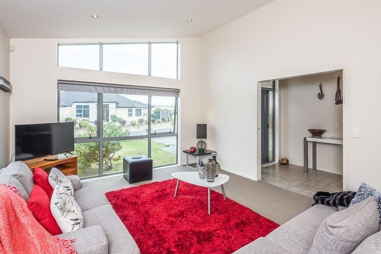 Photo of property in 7 Trusham Court, Paraparaumu, 5032