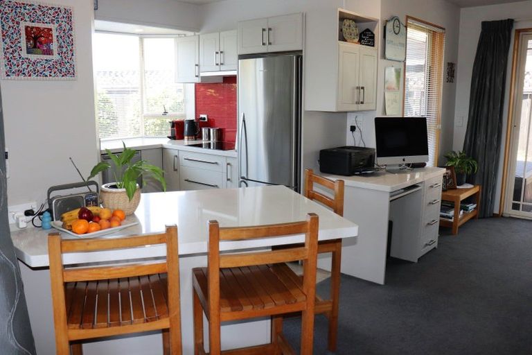 Photo of property in 5 Rochfort Place, Westport, 7825