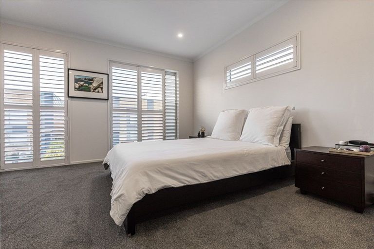 Photo of property in 3 Shelduck Way, Hobsonville, Auckland, 0616