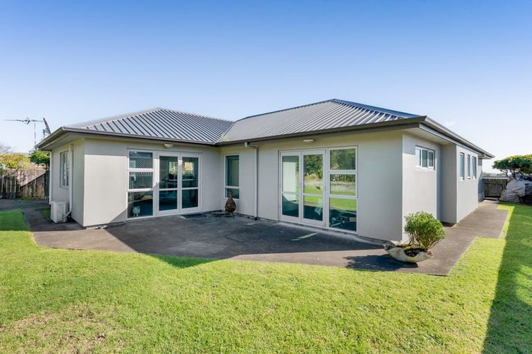 Photo of property in 30 Penrod Drive, Bell Block, New Plymouth, 4312