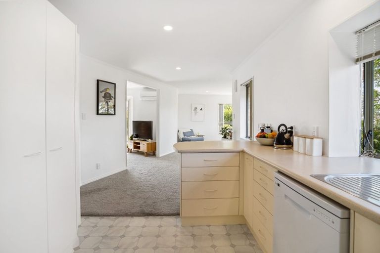 Photo of property in 109 Rushgreen Avenue, Pahurehure, Papakura, 2113