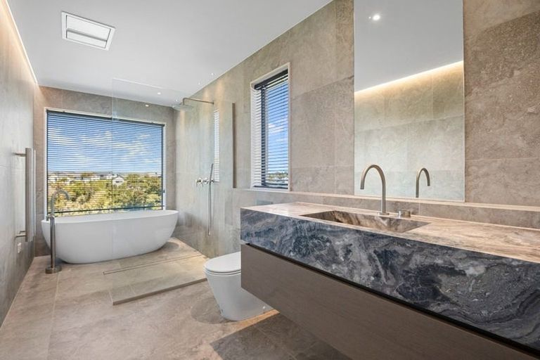 Photo of property in 43 Bristol Freighter Road, Hobsonville, Auckland, 0616