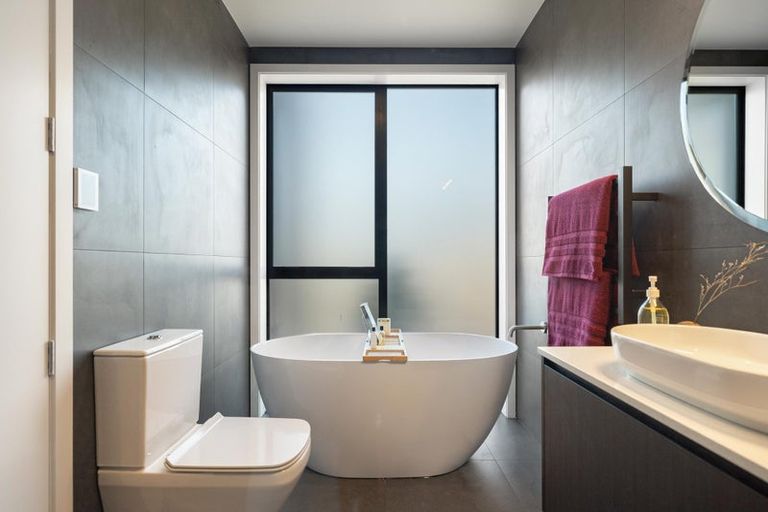 Photo of property in 7 Mckenzies Shute, Jacks Point, Queenstown, 9371