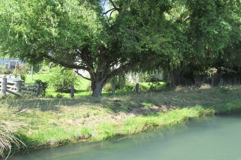 Photo of property in 53 Morven Beach Road, Morven, Waimate, 7980