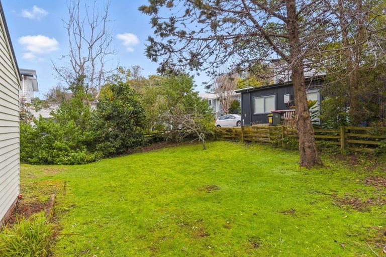 Photo of property in 15 Leinster Avenue, Raumati South, Paraparaumu, 5032