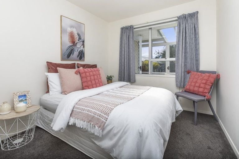 Photo of property in 1/24 Thompsons Road, Belfast, Christchurch, 8051