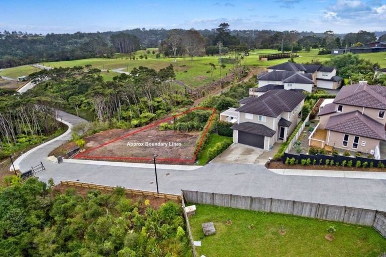 Photo of property in 82 Laurel Oak Drive, Schnapper Rock, Auckland, 0632