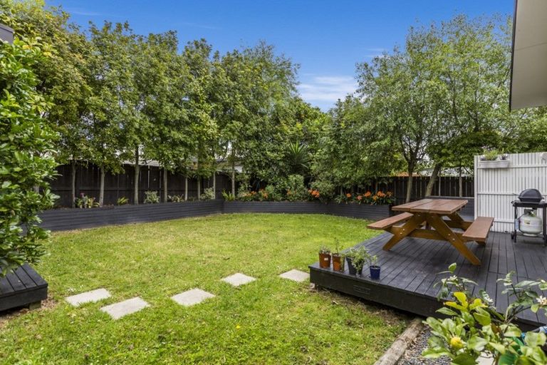 Photo of property in 3 Glynnbrooke Street, Te Atatu South, Auckland, 0610