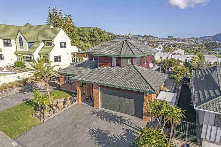 Photo of property in 22 Halladale Road, Papakowhai, Porirua, 5024