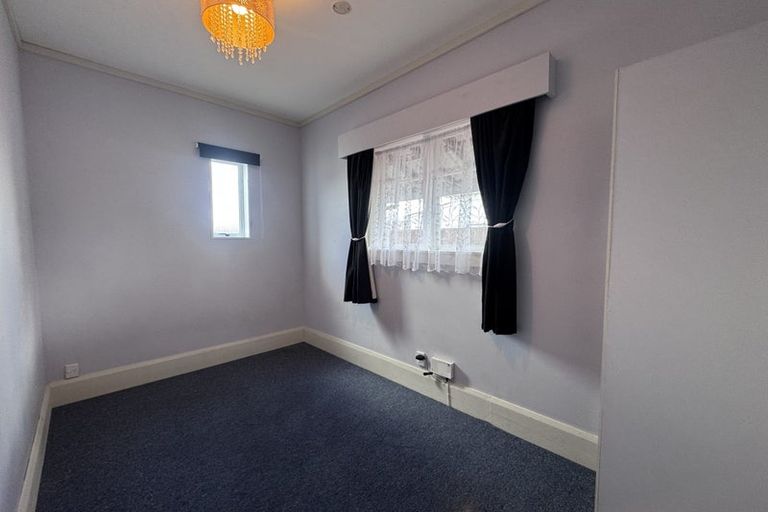 Photo of property in 24 Aorangi Street, Feilding, 4702