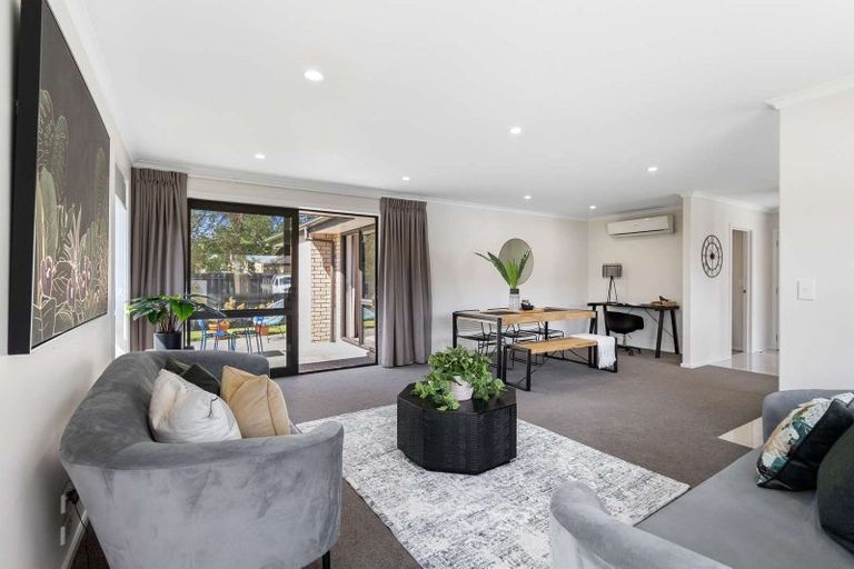 Photo of property in 2 Hawkins Lane, Cambridge, 3434