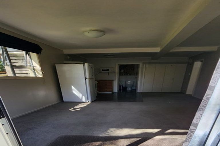 Photo of property in 49 Dowling Grove, Silverstream, Upper Hutt, 5019