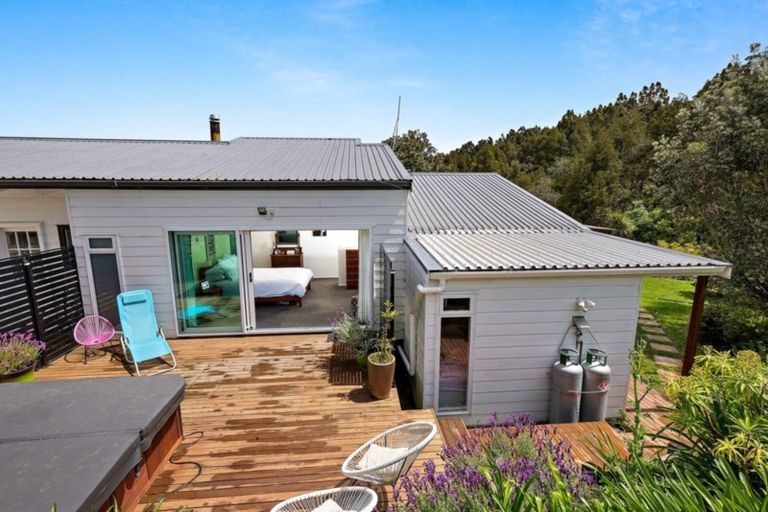 Photo of property in 169 Inland Road, Helensville, 0875