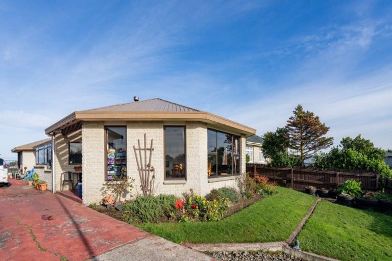 Photo of property in 35 Mavora Place, Heidelberg, Invercargill, 9812