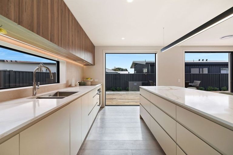 Photo of property in 21 Alpha Street, Cromwell, 9310