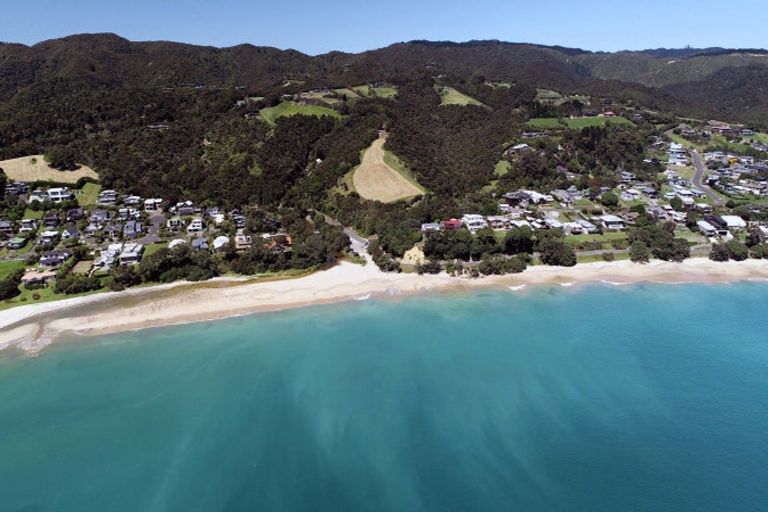 Photo of property in 1282 Cove Road, Langs Beach, Waipu, 0582