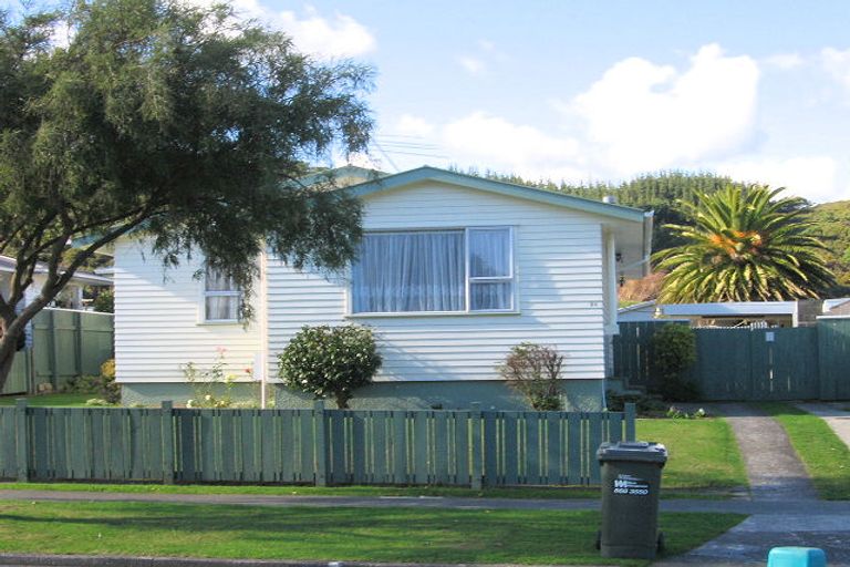 Photo of property in 30 Mohaka Street, Wainuiomata, Lower Hutt, 5014