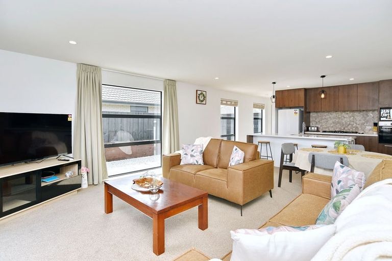 Photo of property in 6 Saddlers Lane, Yaldhurst, Christchurch, 8042