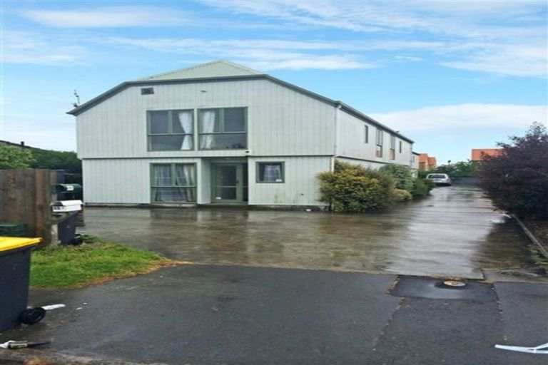 Photo of property in 114 Elizabeth Street, Riccarton, Christchurch, 8041