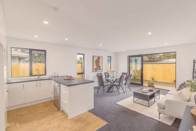 Photo of property in 2/68 Vancouver Crescent, Wainoni, Christchurch, 8061