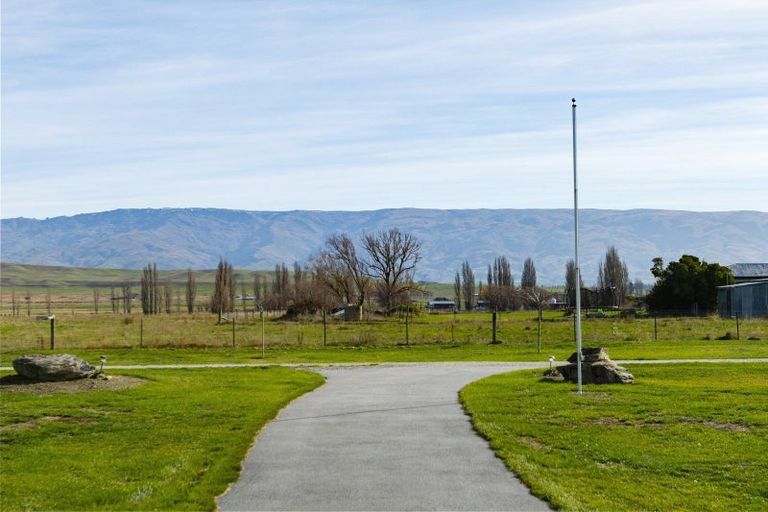 Photo of property in 13 White Road, Omakau, 9376