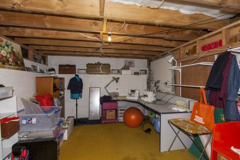 Photo of property in 34 Chums Road, Paraparaumu Beach, Paraparaumu, 5032