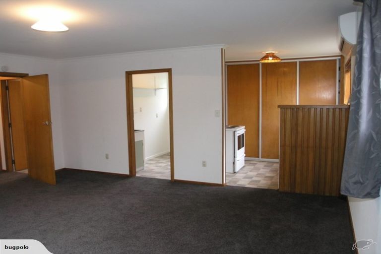 Photo of property in 2/32 Landsdowne Terrace, Cashmere, Christchurch, 8022