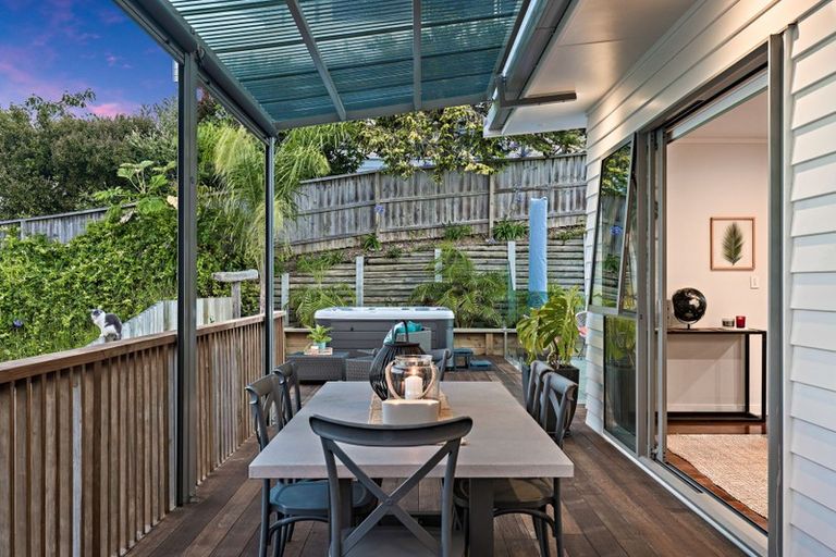 Photo of property in 13 Ariel Place, Snells Beach, 0920