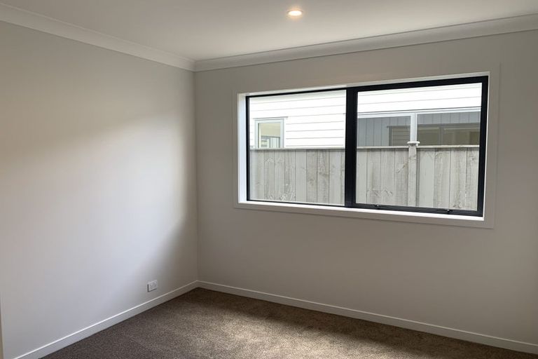 Photo of property in 9 Aquamarine Road, Rosehill, Papakura, 2113