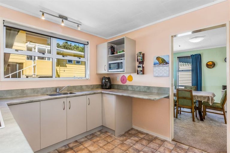 Photo of property in 62 Huanui Street, Ranui, Porirua, 5024