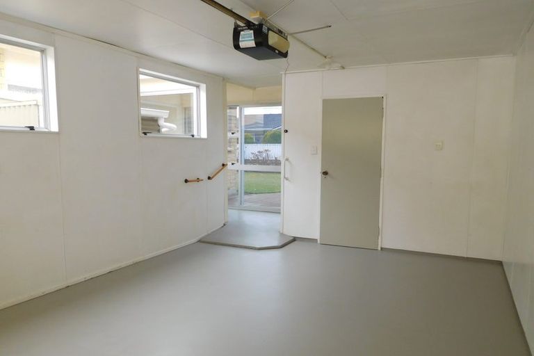 Photo of property in 28 Ngaere Avenue, Chartwell, Hamilton, 3210