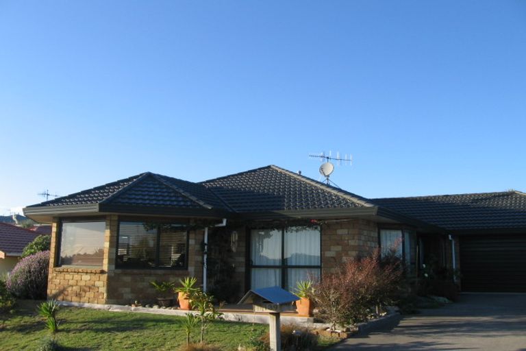 Photo of property in 139 Realm Drive, Paraparaumu, 5032