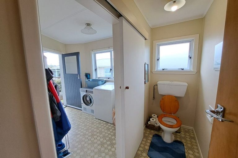 Photo of property in 191 Omata Road, Blagdon, New Plymouth, 4310