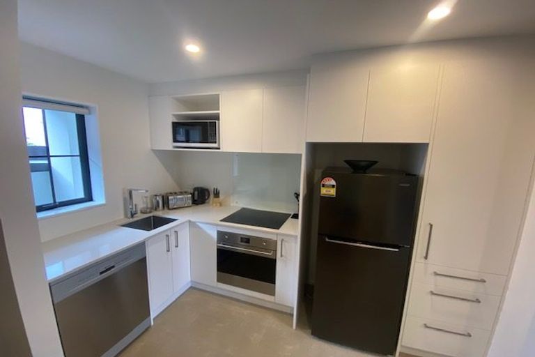 Photo of property in 7/106 Peterborough Street, Christchurch Central, Christchurch, 8013