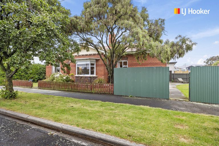 Photo of property in 52 Ajax Street, Saint Kilda, Dunedin, 9012