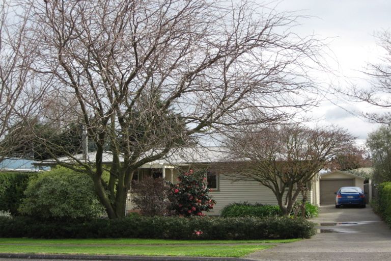 Photo of property in 74 Te Aute Road, Havelock North, 4130