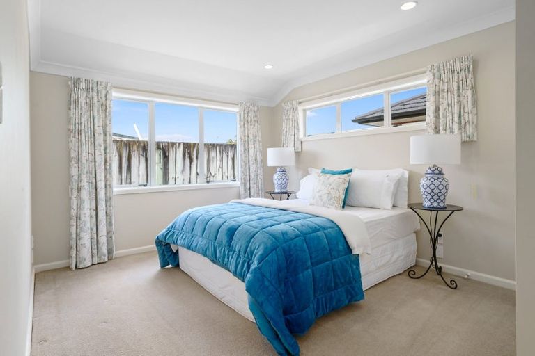 Photo of property in 9 Walter Court, Cambridge, 3434