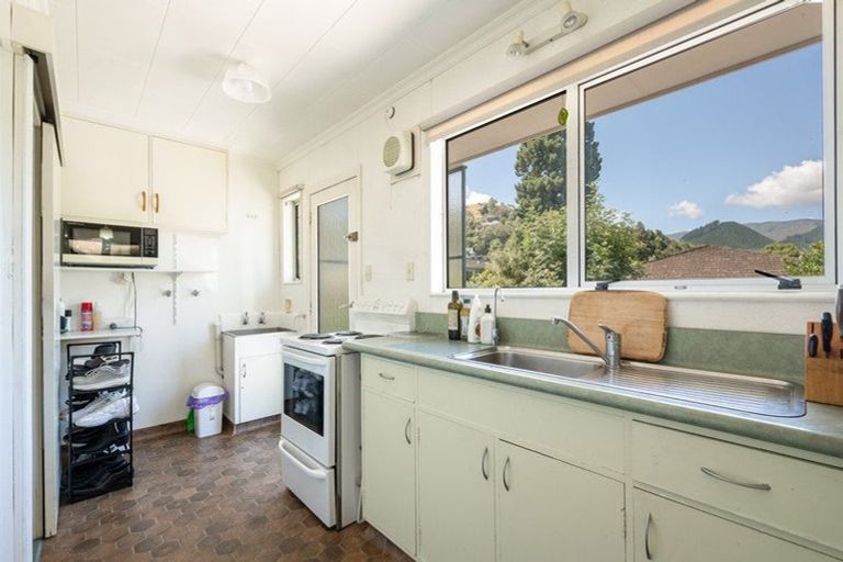 Photo of property in 1/125a Tasman Street, Nelson, 7010