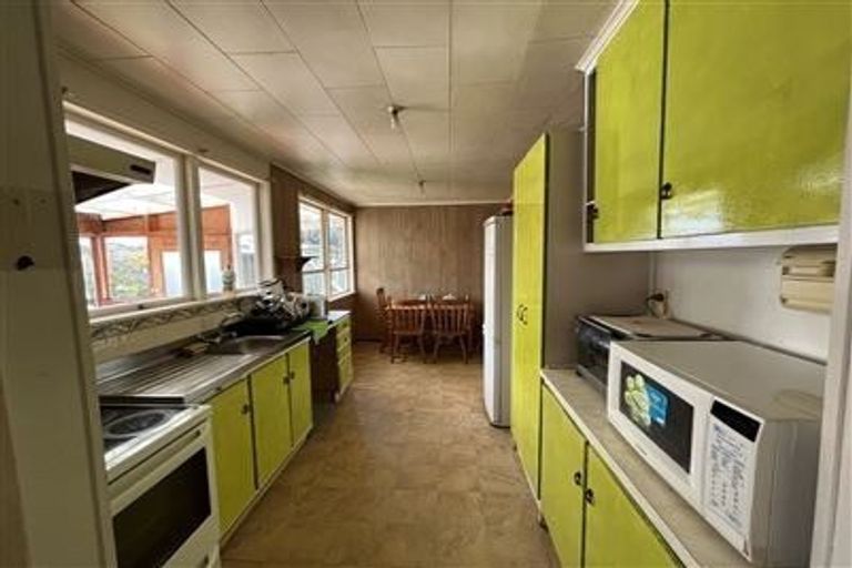 Photo of property in 118 Chichester Drive, Rosehill, Papakura, 2113