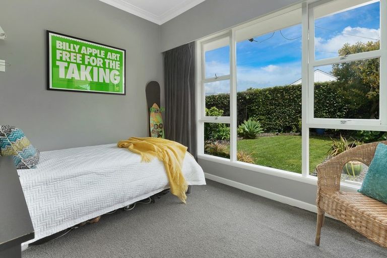 Photo of property in 103 Moa Road, Point Chevalier, Auckland, 1022