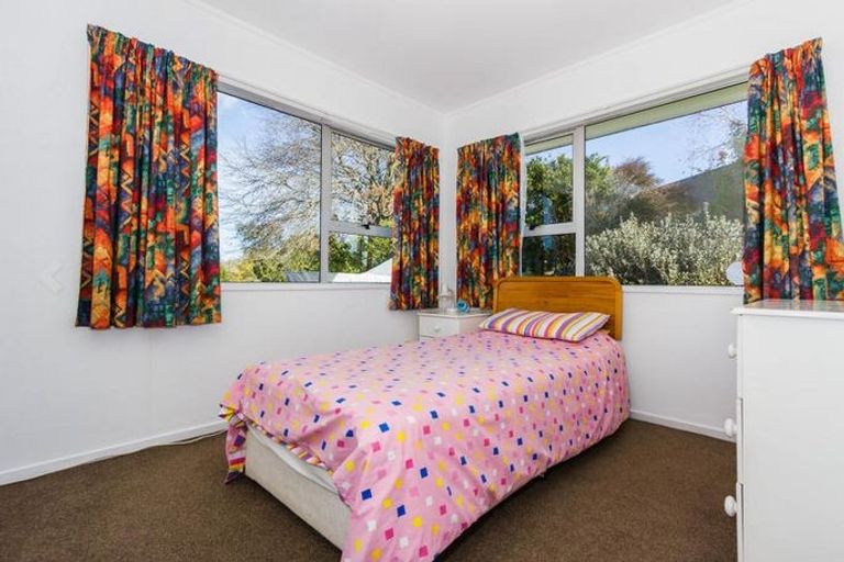 Photo of property in 5 Fairdale Avenue, Red Hill, Papakura, 2110