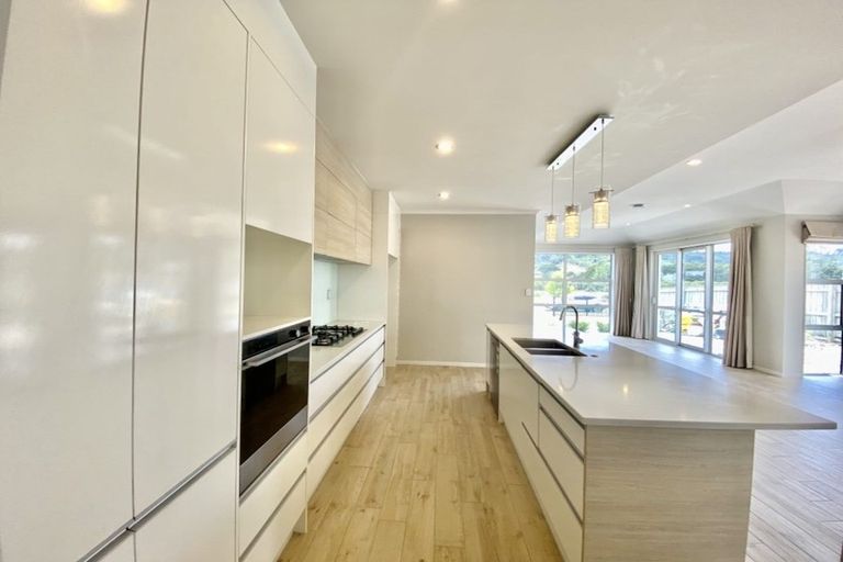 Photo of property in 21 Parlane Drive, Huapai, Kumeu, 0810